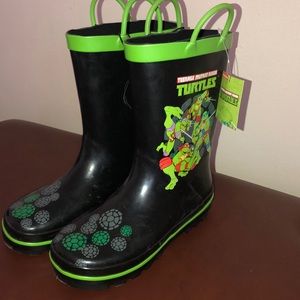 🐢NWT kids Ninja turtle rain boots 🐢